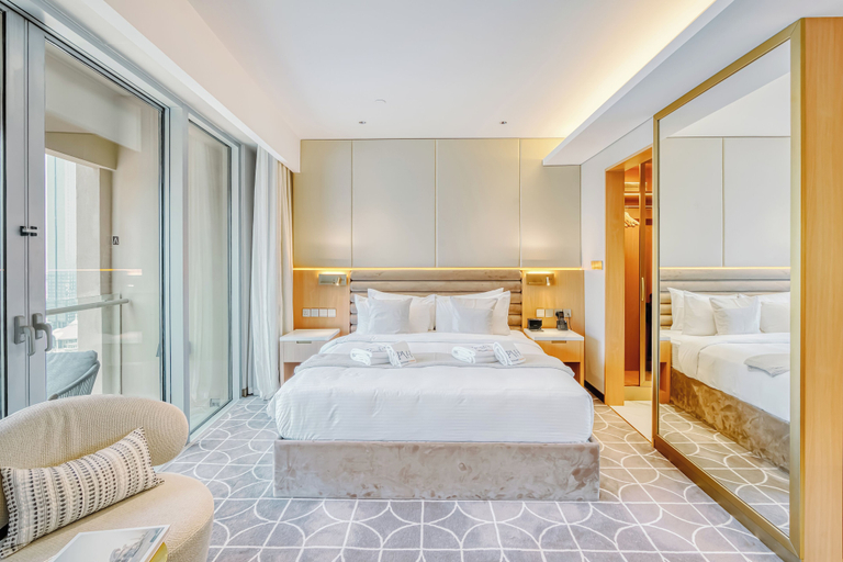 Room 4, PVH - Studio - Emaar Fashion Avenue, Dubai