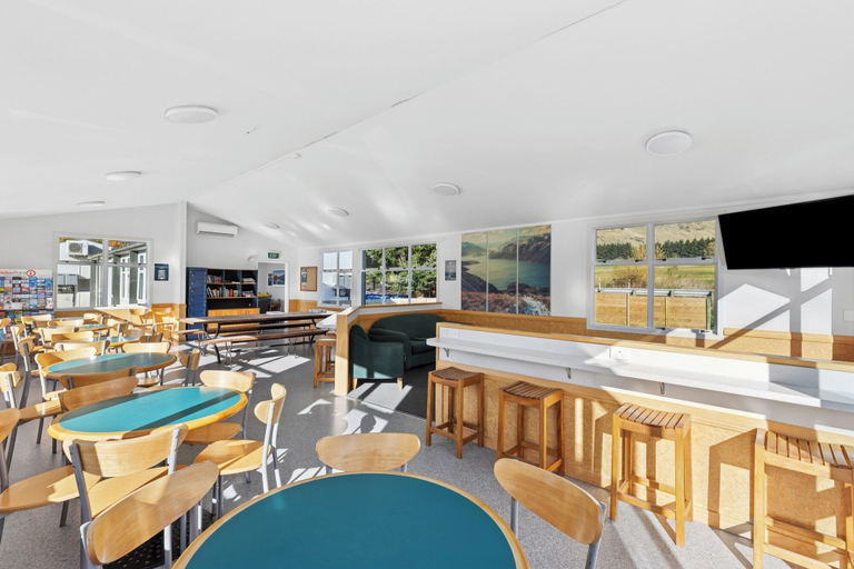 Food & Drinks 4, Hampshire Holiday Parks - Glendhu Bay, Queenstown-Lakes