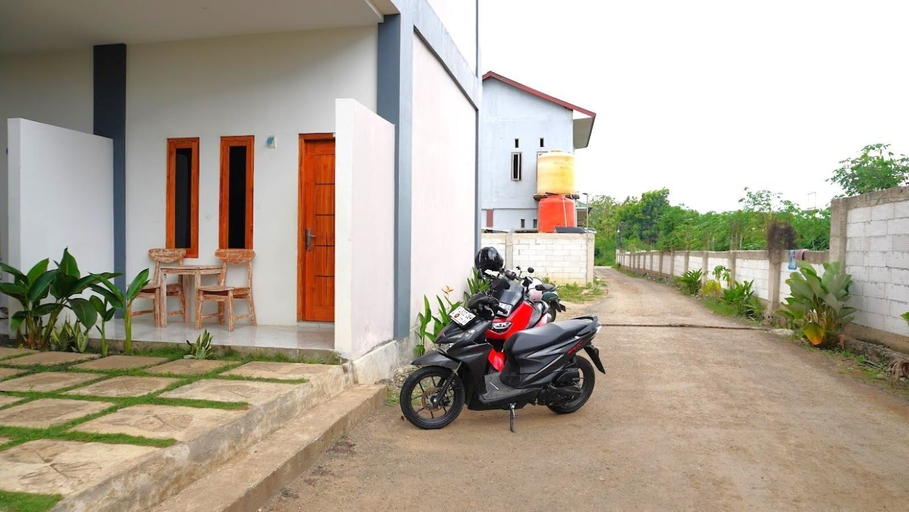 Others 5, Savira Golo Koe Labuan Bajo, Manggarai Barat