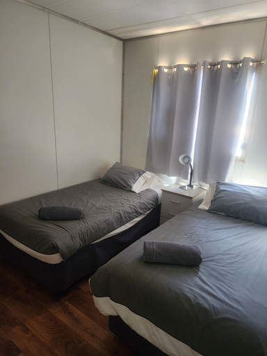 Room 2, Wongan Hills Caravan Park, Wongan-Ballidu