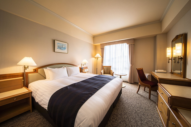 Bedroom 3, Kure Hankyu Hotel, Kure