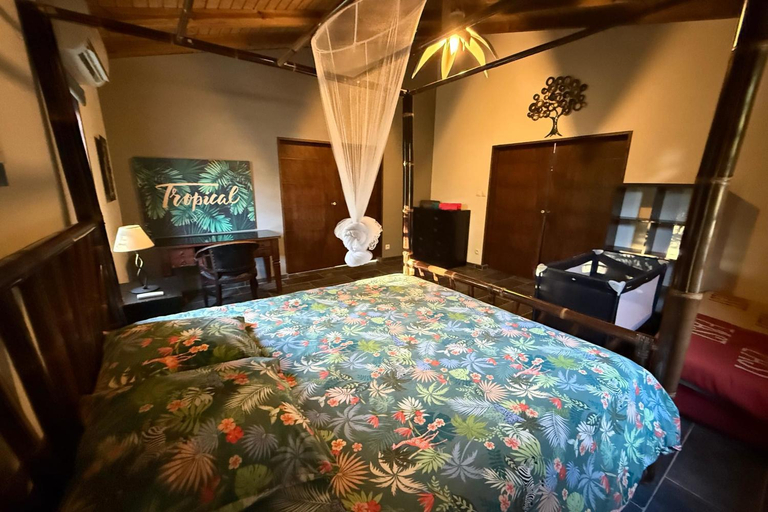 Bedroom 3, Villa des Rochers, Saint-François