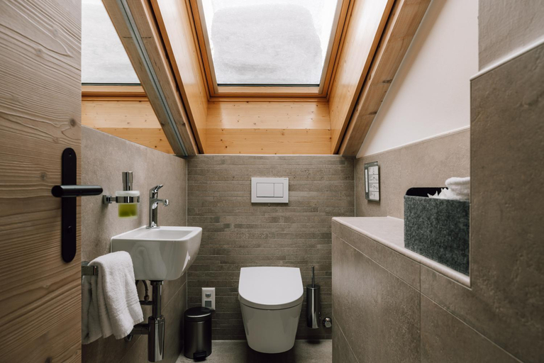 Bathroom 4, Europe Hotel & Spa, Visp