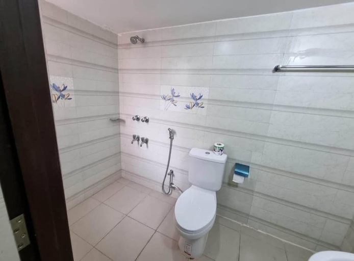 Bathroom 4, Hotel The NAS Residence, Dhaka
