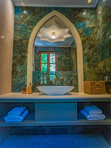 Bathroom 4, Fabrizio del Carretto, South Aegean