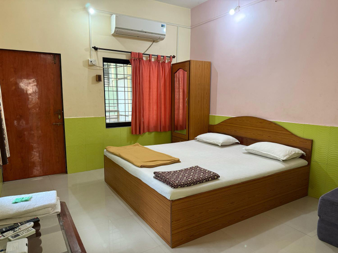 Bedroom 2, Jogalekar Cottage Alibaug, Raigarh