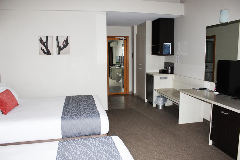 Bedroom 3, Copthorne Hotel and Resort Solway Park Wairarapa, Masterton