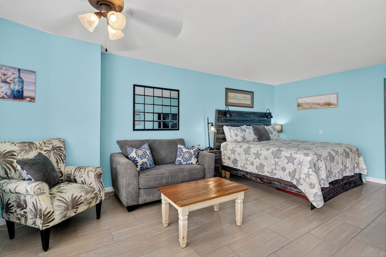 Bedroom 2, Fountain Beach Resort, Volusia