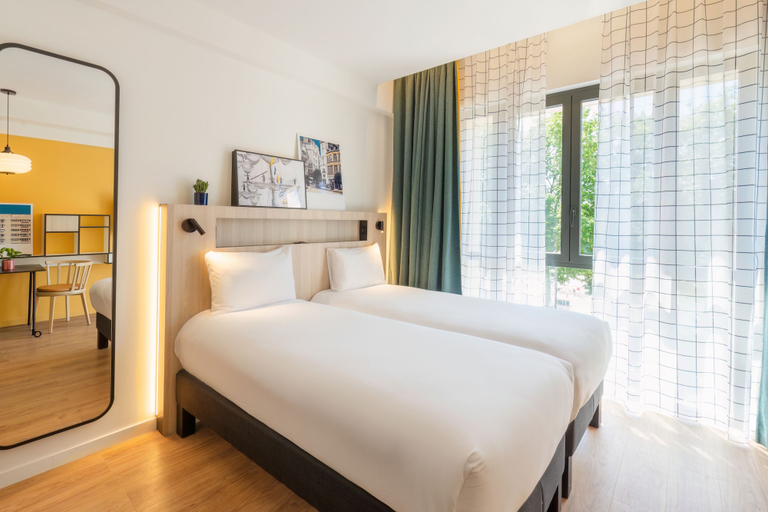 Bedroom 3, Aparthotel Adagio Access Rouen Centre Cathédrale, Seine-Maritime