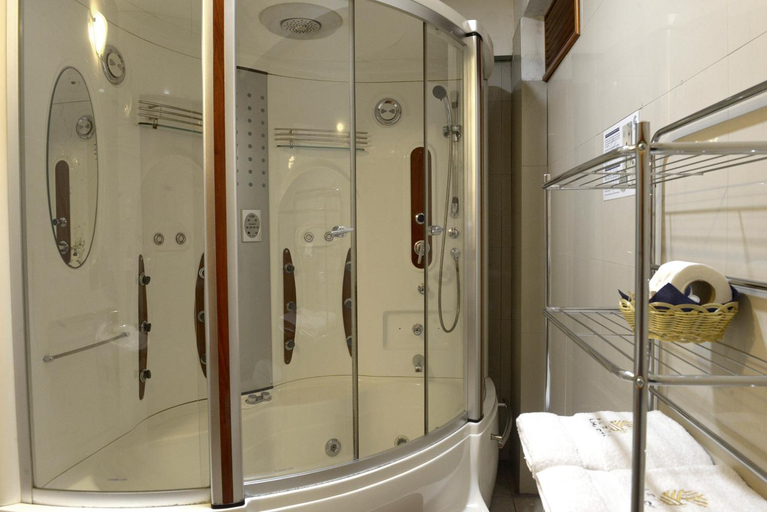 Bathroom 3, Hotel Lima City, Lima