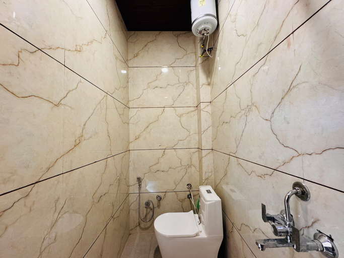 Bathroom 3, Home Escape 2BHK Retreat Pvt Home, Ujjain