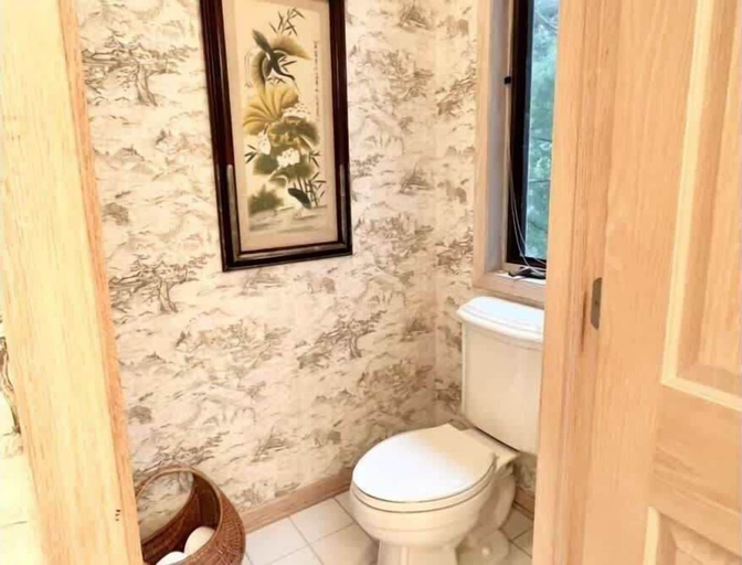 Bathroom 4, Spacious 4 BDR Home in Desirable Abbey Springs!, Walworth