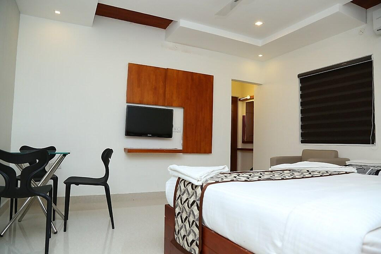 Bedroom 3, 4U business class hotel, Chennai