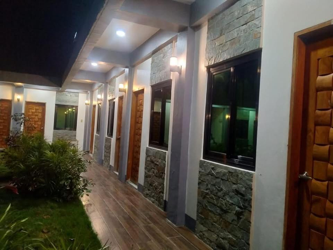 5, Lalie’s Inn , Batuan
