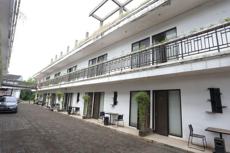 Interior entrance, King Stone Hotel By ARBA, Bekasi