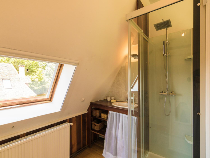 Bathroom 4, Holiday Home in Dordogne with Private Pool, Dordogne