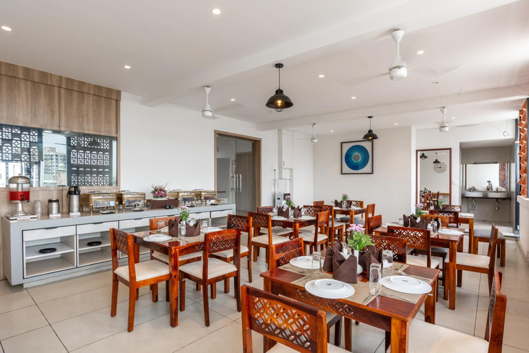 Food & Drinks 4, Royal Paris, Chennai