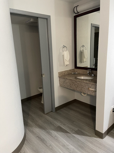 Bathroom 4, Quality Inn & Suites Richardson-Dallas, Collin