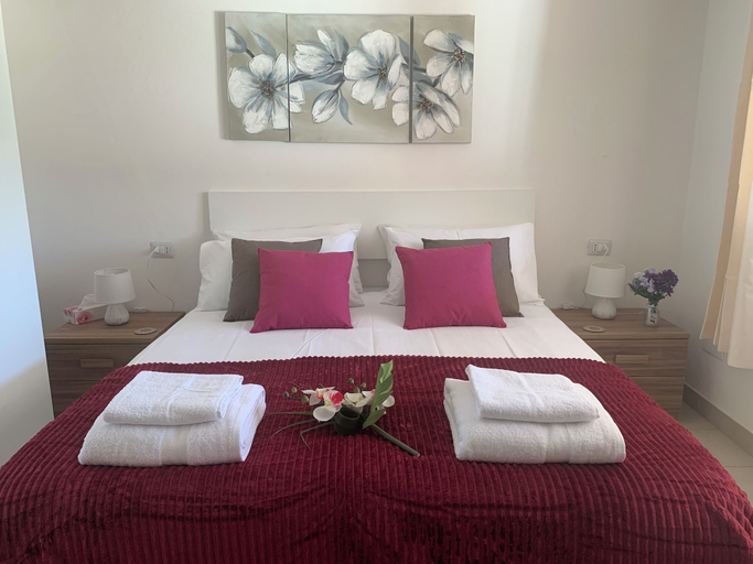 Bedroom 5, B&B Hideaway Haven Villa, Carbonia-Iglesias