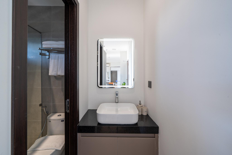 Bathing facilities, Sam Hotel & Apartment Da Nang, Da Nang
