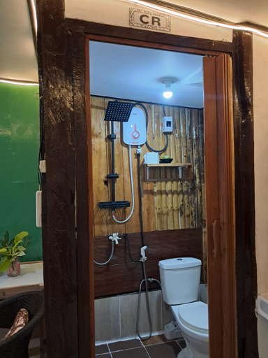 Bathroom 3, Charity Pension House, San Vicente