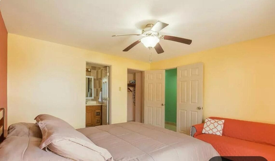 Room 3, Paradise Suites & Residence