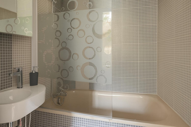 Bathroom 4, Hôtel du Parc Montsouris, Paris