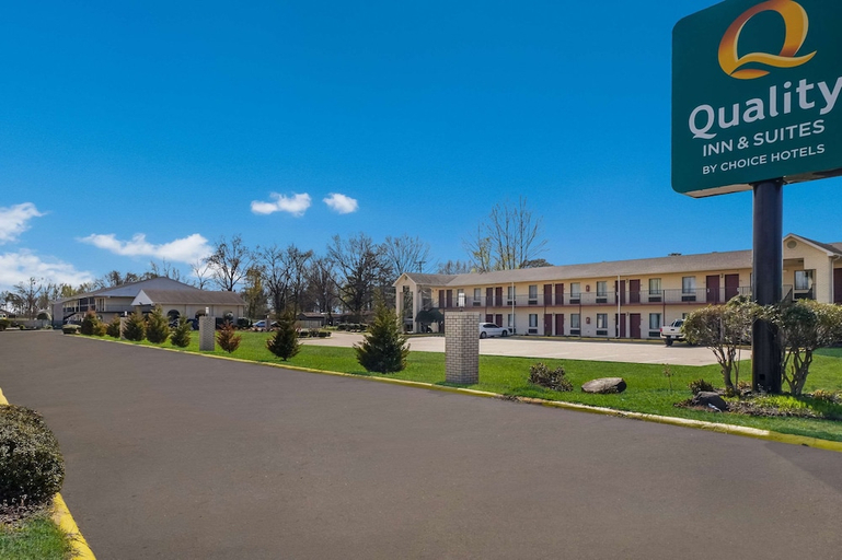 Exterior & Views, Quality Inn & Suites West Helena, Phillips