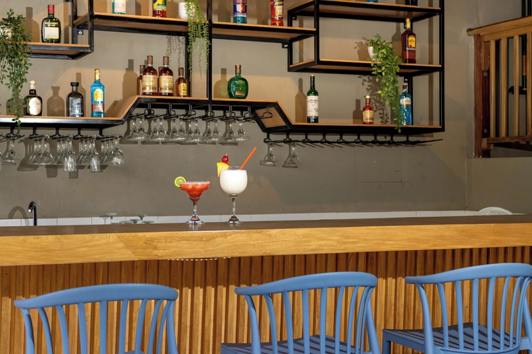 Food & Drinks 4, Hotel Sansiraka by GEH Suites, Santa Marta (Dist. Esp.)
