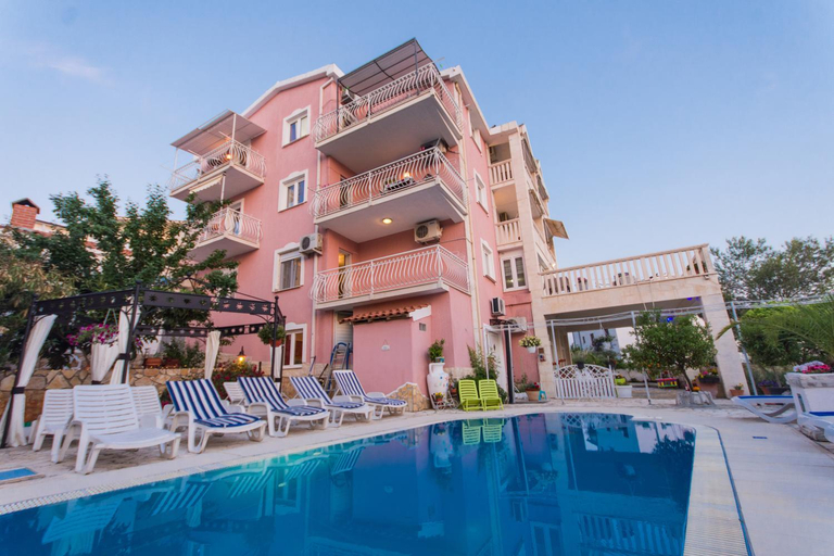 Sport & Beauty 4, Villa Stil - Studio Apartment with Balcony and Sea View 103, Okrug