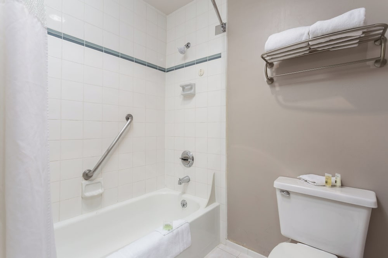 Bathroom 4, Yuma Inn & Suites, Yuma