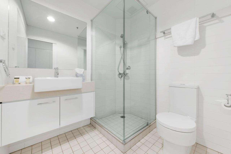 Bathroom 4, Docklands Private Collection of Apartments, Melbourne