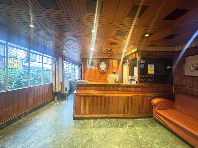 Reception 4, Hotel Apsara Darjeeling, Darjiling