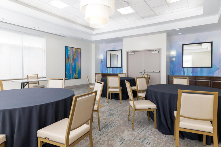 Food & Drinks 5, HOMEWOOD BALTIMORE ARUNDEL MILLS, Anne Arundel