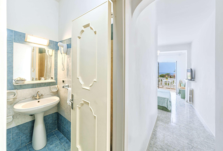Bathroom 5, Galidon Wellness Park & SPA, Napoli