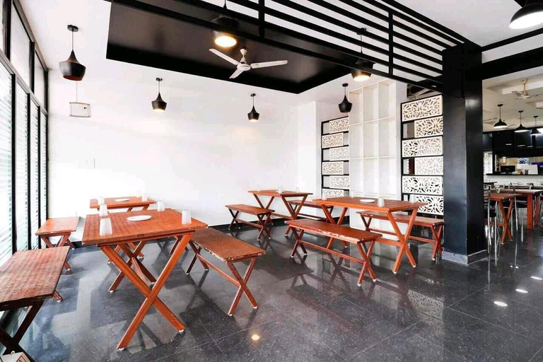 Room 3, HOTEL PLAZA AVENUE, Dakshina Kannada