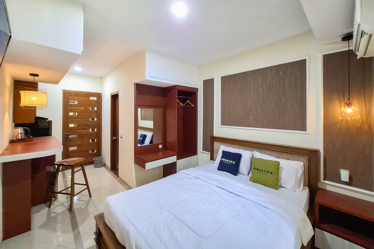 Bedroom 2, Urbanview Hotel Syariah SieKemboe Near Alun-Alun Jepara, Jepara