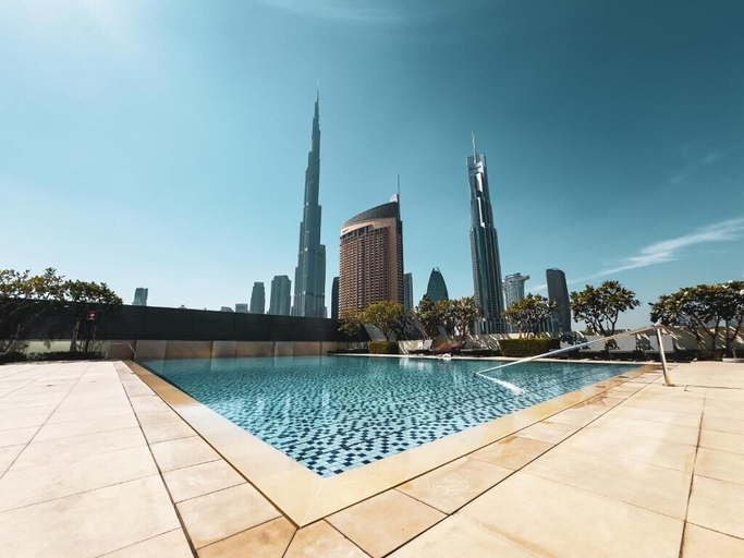 Pool 4, Revan Luay Downtown Dubai, Dubai