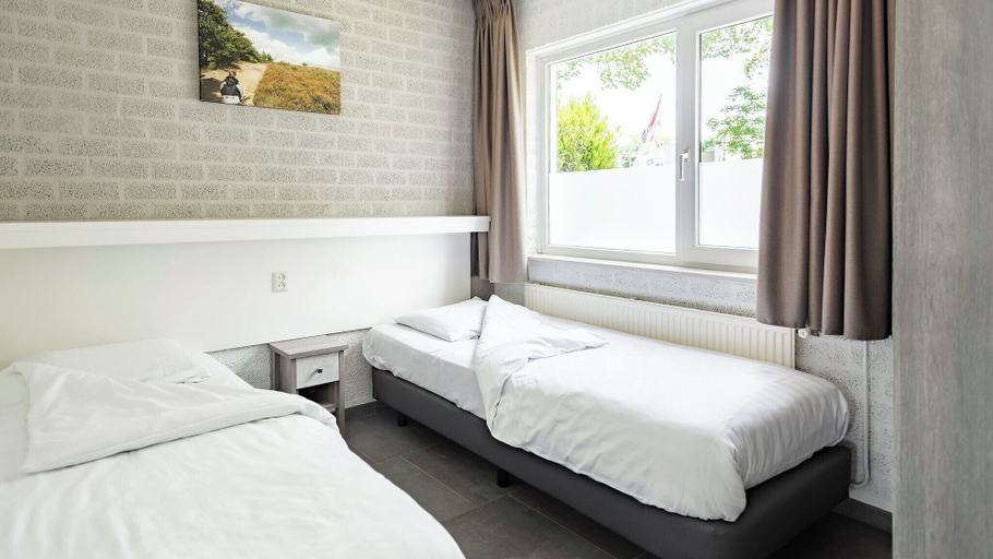 Bedroom 2, Summio Bungalowpark De Riethorst, Mook en Middelaar