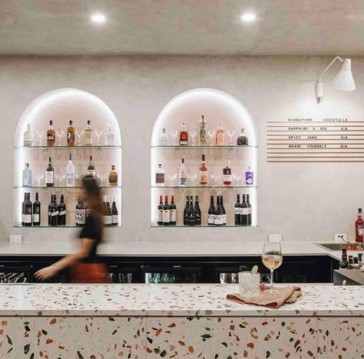 Food & Drinks 5, Oaks Glenelg Liberty Suites, Adelaide