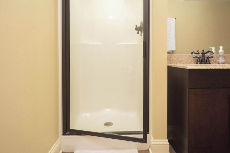 Bathroom 4, Gorgeous 4 BDR Home in Popular Abbey Springs!, Walworth
