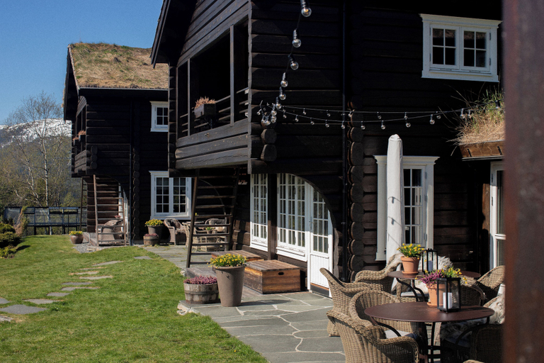 Exterior & Views 2, Storfjord Hotel, Skodje
