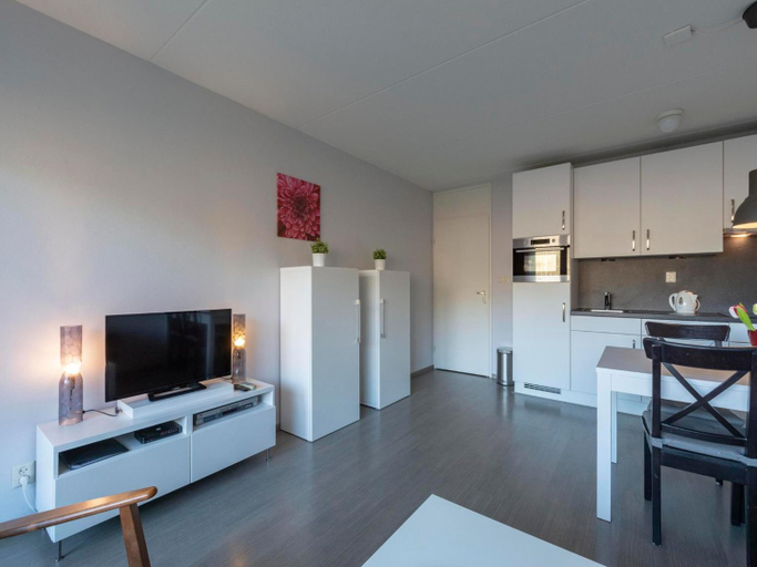 Others 4, Apartment in Callantsoog near the Beach, Zijpe