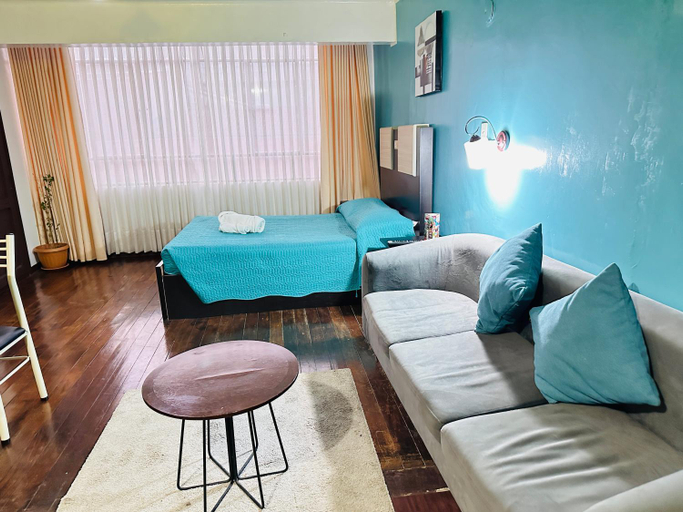 Bedroom 3, Skyline, Pedro Domingo Murillo