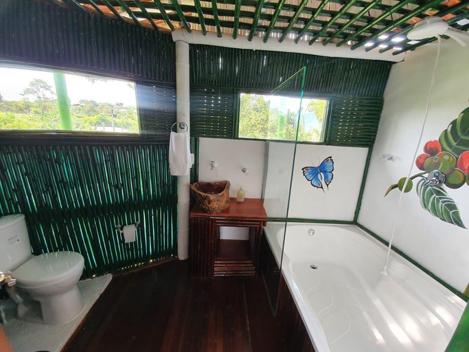 Bathroom 3, EcoCabanas Pereira, Pereira