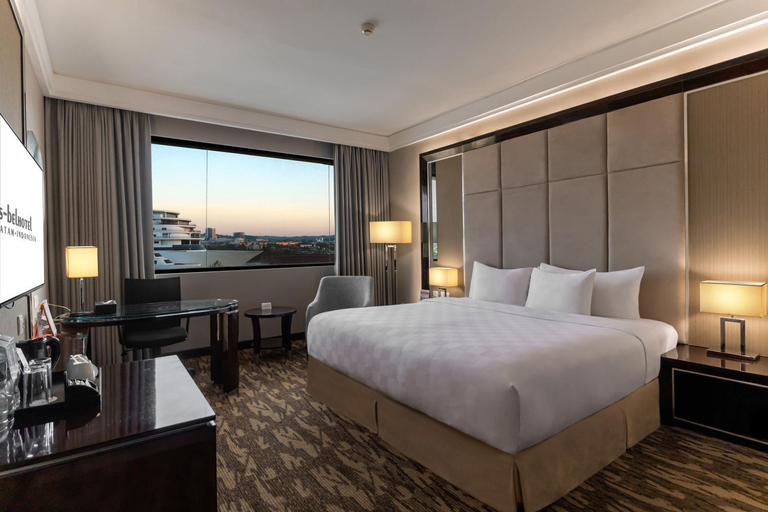 Bedroom 3, Swiss-Belhotel Harbour Bay, Batam