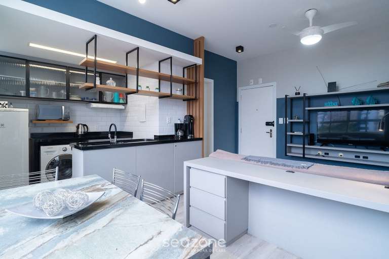 Private kitchen, Apt 1 Bedroom in Floripa Downtown Efo0603, Florianopolis