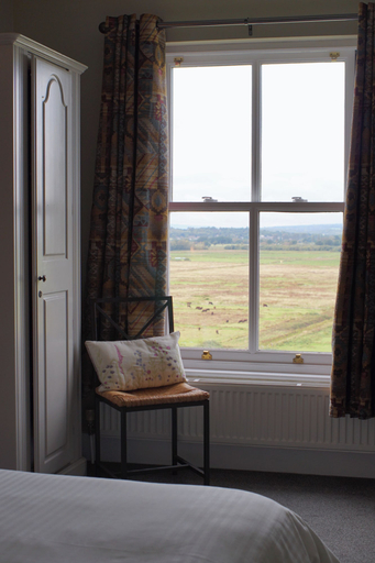Room 3, The Sportsman Inn, West Sussex