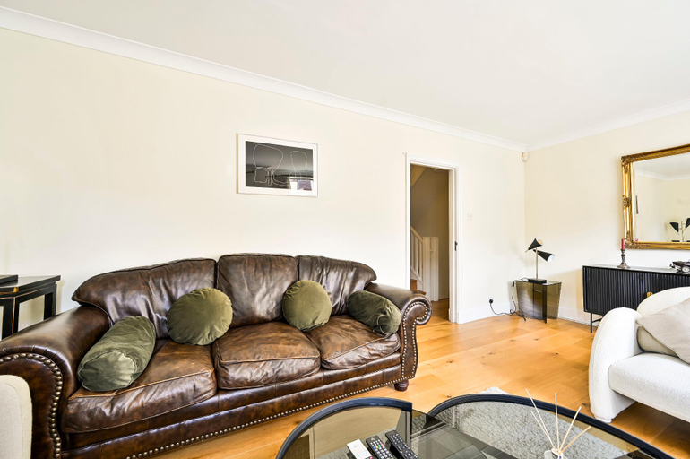 Others 4, bloomrooms @ Knightsbridge | HydePark | Harrods, London