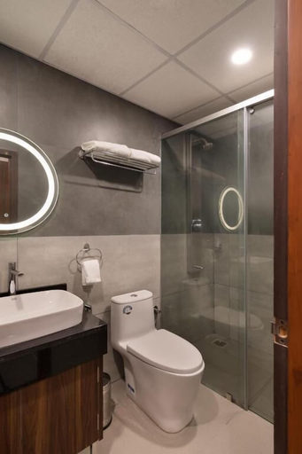 Bathroom 3, Anasvara Hotels, Mysore